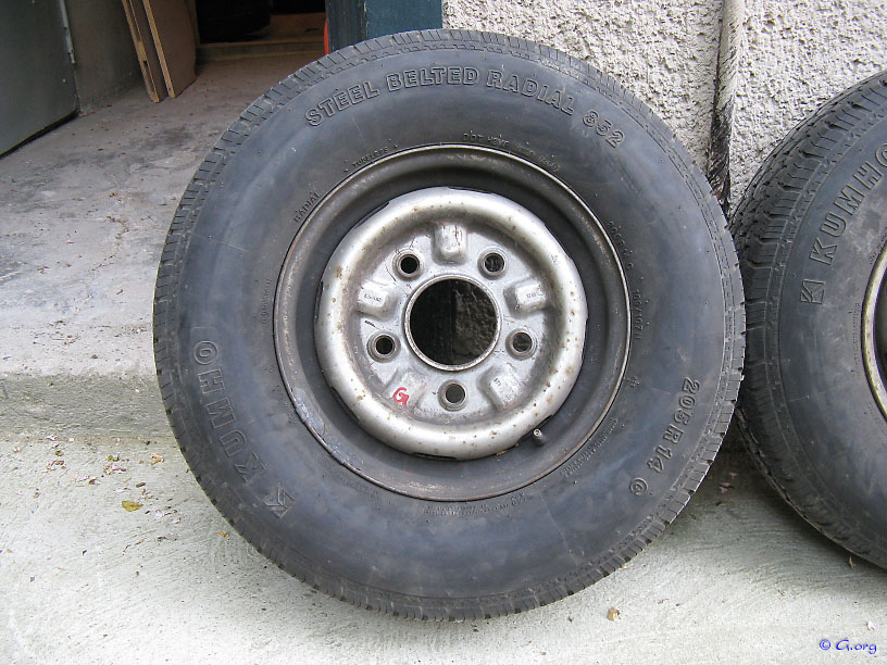 3477-1-rad-kumho-852