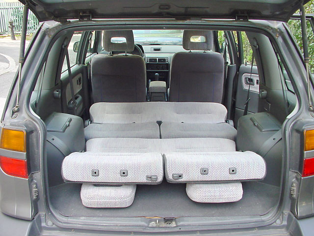 Mitsubishi Space Wagon Liegefläche